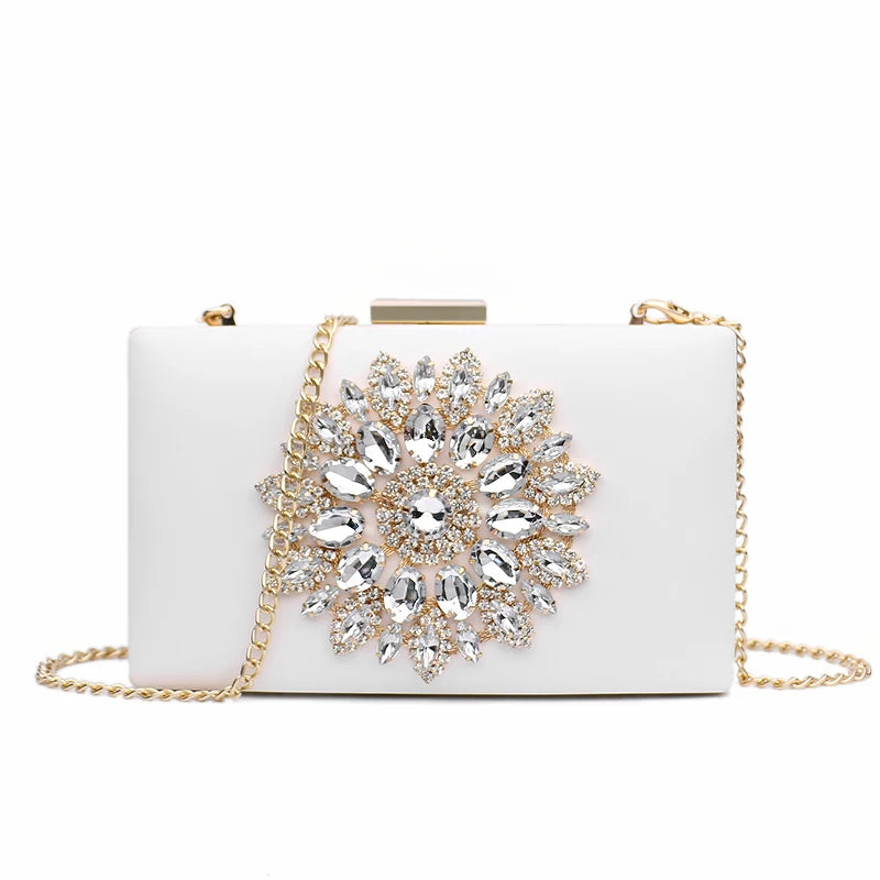 Elegant Crystal Clutch for Timeless Evenings